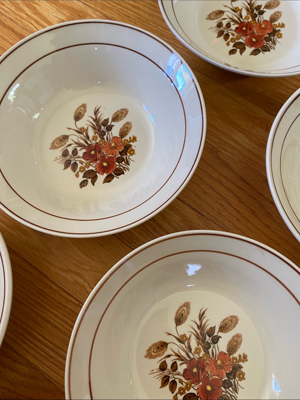 Vintage 1970’s Diamond Stoneware Cottage Core Wheat Fall Autumn Bowls - Set of 6 - Picture 2 of 6